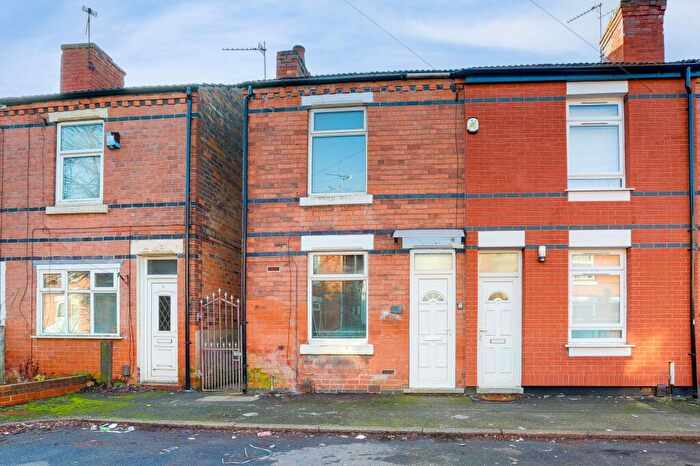 2 Bedroom End Of Terrace House For Sale In Bradbury Street, Nottingham, NG2