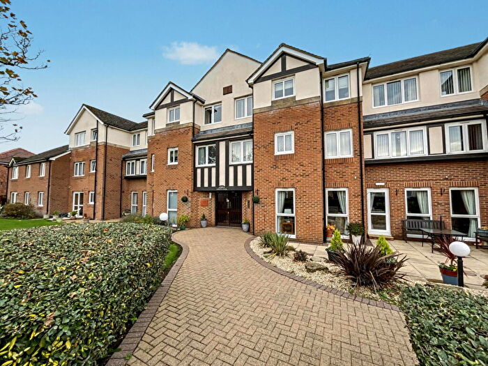 1 Bedroom Retirement Property For Sale In St Clair Drive, Churchtown, Southport, PR9