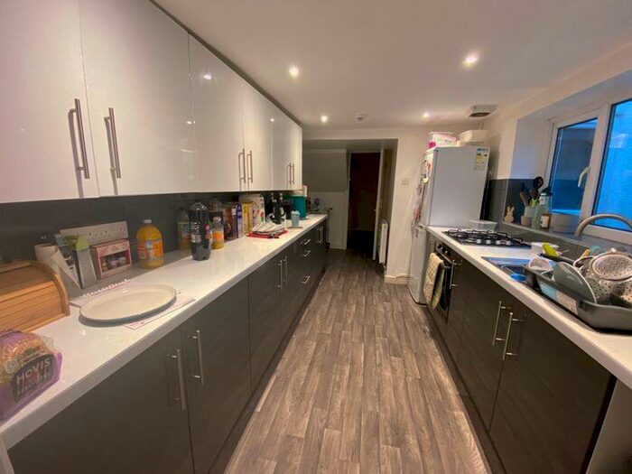 5 Bedroom House To Rent In Augusta Place, Bath, BA1