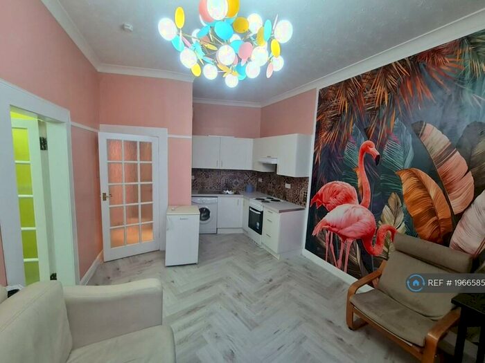 1 Bedroom Flat To Rent In Duke Street, Glasgow, G31