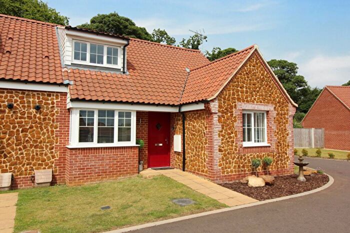 2 Bedroom Semi-Detached House To Rent In Heacham, PE31