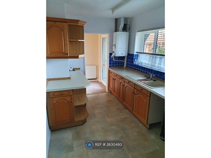 3 Bedroom Bungalow To Rent In Belcaire Close, Hythe, CT21