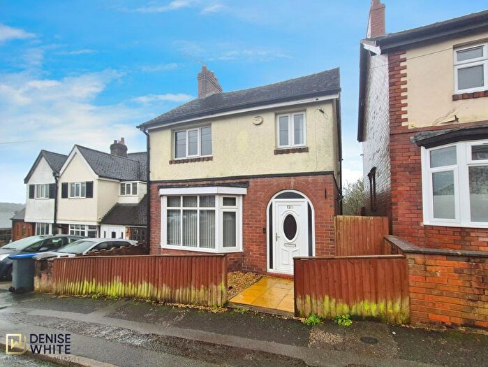 3 Bedroom Detached House For Sale In Burton Street, Leek, ST13