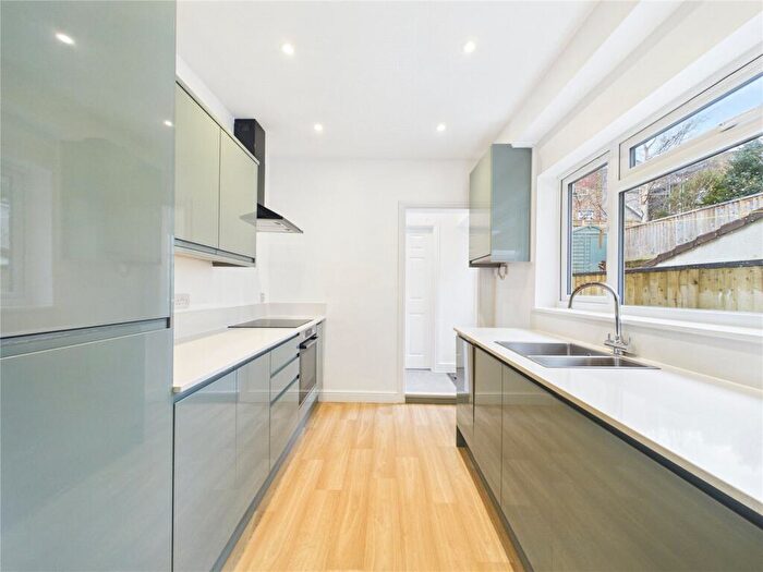 3 Bedroom Terraced House For Sale In Elmdale Road, Bristol, BS3