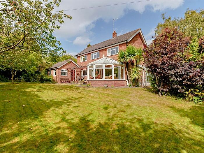 3 Bedroom Detached House For Sale In Upper Welland Road, Welland, Malvern, WR14
