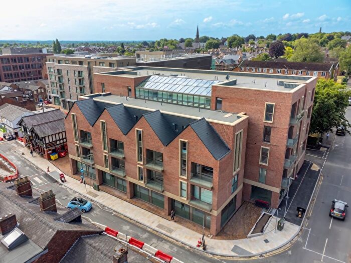 1 Bedroom Flat To Rent In Hope Square, Altrincham, Greater Manchester, WA14