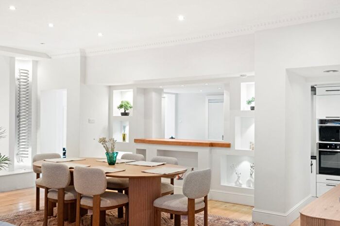 3 Bedroom Terraced House To Rent In Childs Walk, Earls Court, SW5