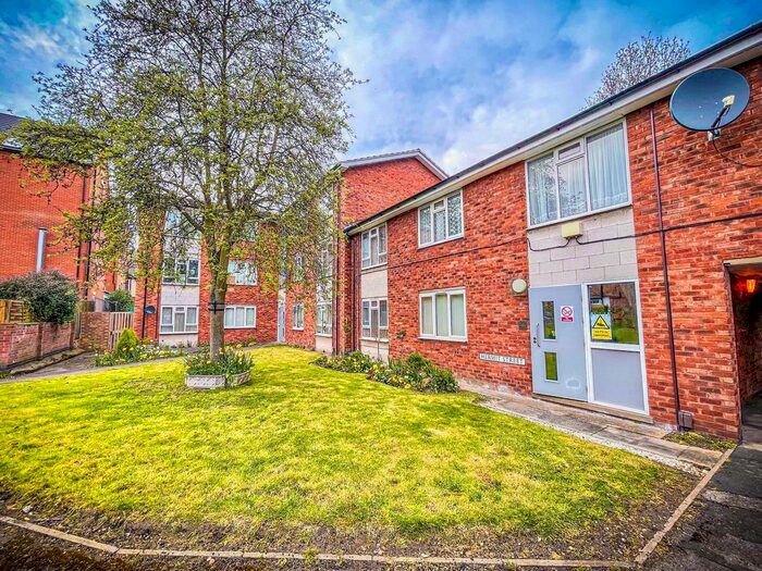 1 Bedroom Flat To Rent In Hermit Street, Lincoln, LN5