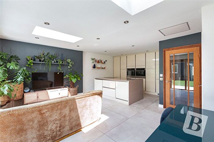 3 Bedroom End Of Terrace House For Sale In North Road, Havering-Atte-Bower, Romford, RM4