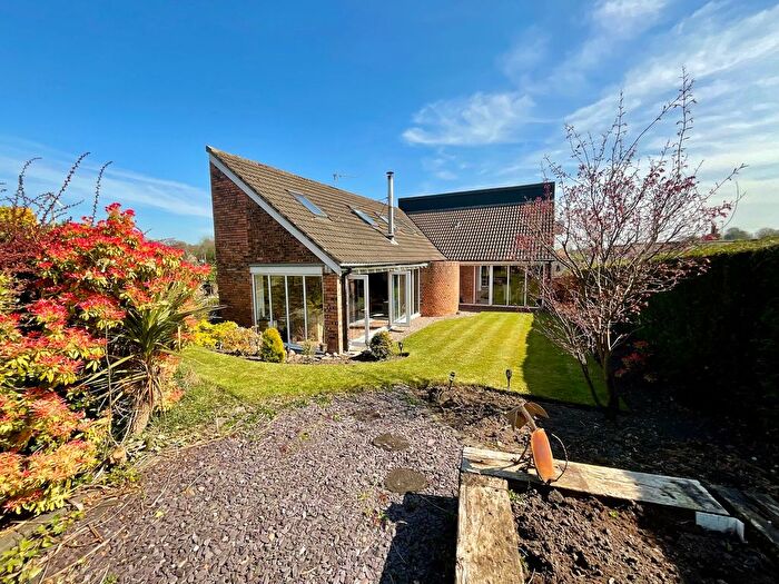 4 Bedroom Detached House For Sale In Sandon Road, Hilderstone, ST15