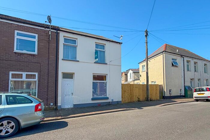 3 Bedroom End Of Terrace House For Sale In Ordell Street, Splott, CF24
