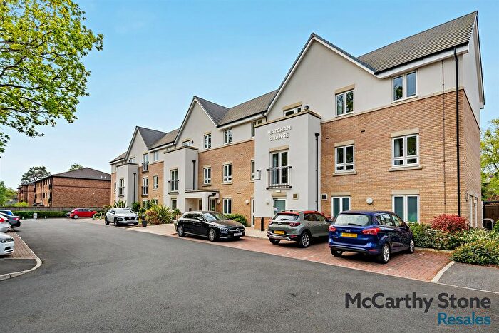 1 Bedroom Flat For Sale In Matcham Grange, Wetherby Road, Harrogate, HG2