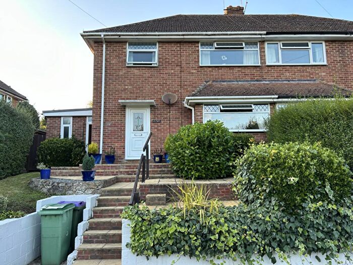 3 Bedroom Semi Detached House For Sale In Springfield Way, Hythe, CT21