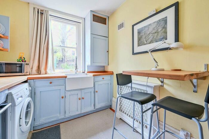 1 Bedroom Flat To Rent In Bennett Park, Blackheath, London, SE3