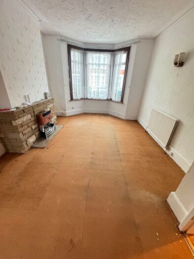3 Bedroom Terraced House To Rent In Belle Vue Place, Southend-On-Sea, SS1