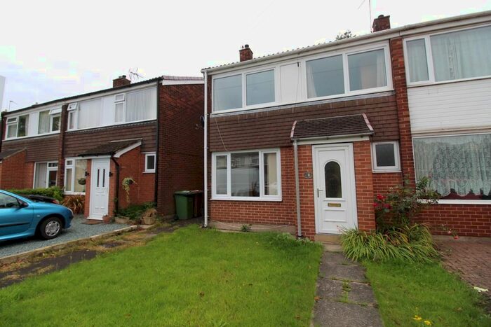3 Bedroom End Of Terrace House To Rent In Poplar Drive, Altofts, Normanton, WF6