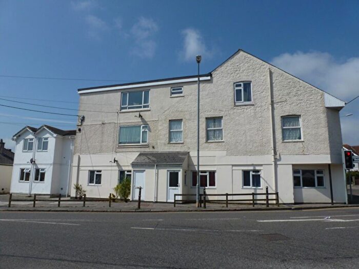 1 Bedroom Flat To Rent In Cliifden Road, St Austell, PL25