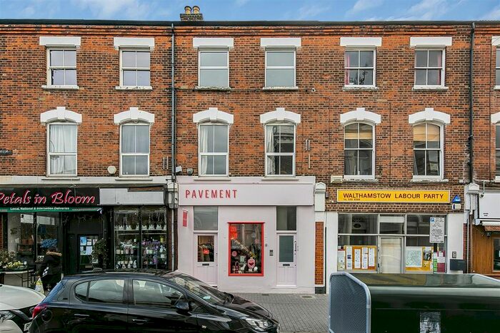 1 Bedroom Flat To Rent In Orford Road, Walthamstow, London, E17