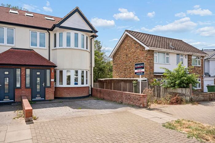 4 Bedroom Terraced House To Rent In Malvern Avenue, Harrow, HA2