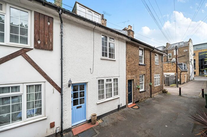 3 Bedroom Terraced House For Sale In Terrace Gardens, Nascot Wood, Watford, WD17