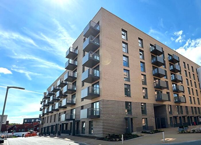 2 Bedroom Flat To Rent In Perryfield Way, West Hendon, London, NW9