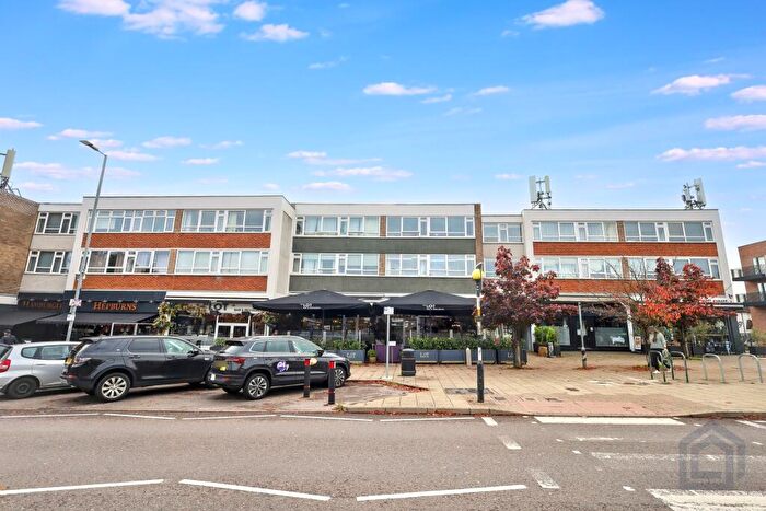 2 Bedroom Flat For Sale In A Hutton Road, Brentwood, CM15