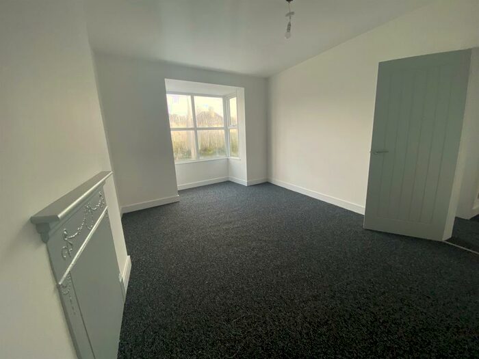 2 Bedroom Apartment To Rent In Wolseley Road, Plymouth, PL2