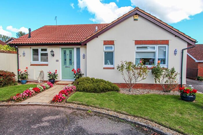 2 Bedroom Detached Bungalow For Sale In Lark Rise, Newton Poppleford, EX10