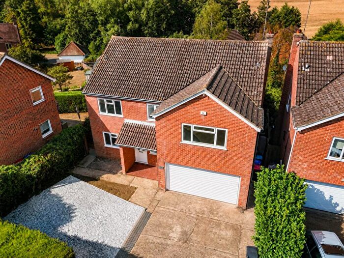 5 Bedroom Detached House For Sale In Vesta Close, Coggeshall, Colchester, CO6