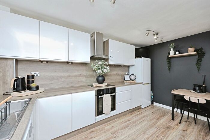 1 Bedroom Flat For Sale In Rosary Road, Norwich, NR1