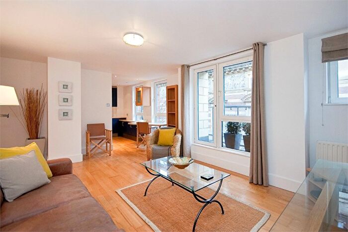 1 Bedroom Flat To Rent In Britton Street, Clerkenwell, EC1M