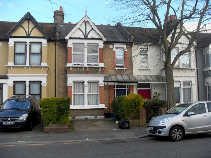 3 Bedroom Terraced House To Rent In Coventry Road, Ilford, IG1