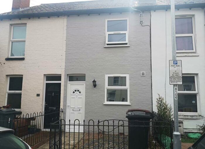 2 Bedroom Terraced House To Rent In Woodstock Street, Berkshire, RG1