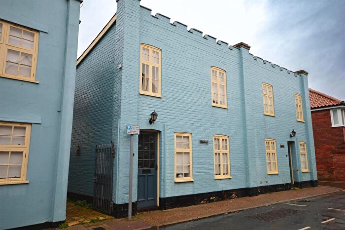 2 Bedroom Cottage To Rent In Aldeburgh, IP15