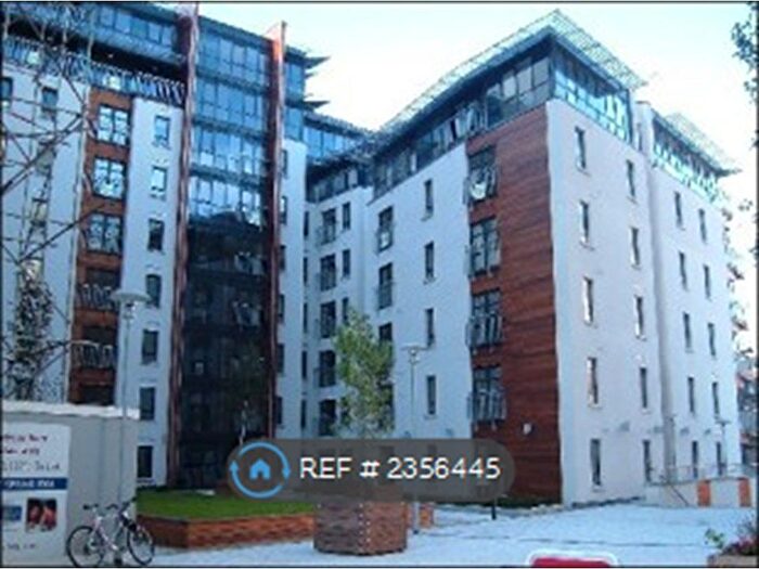 2 Bedroom Flat To Rent In The Atrium, Nottingham, NG2