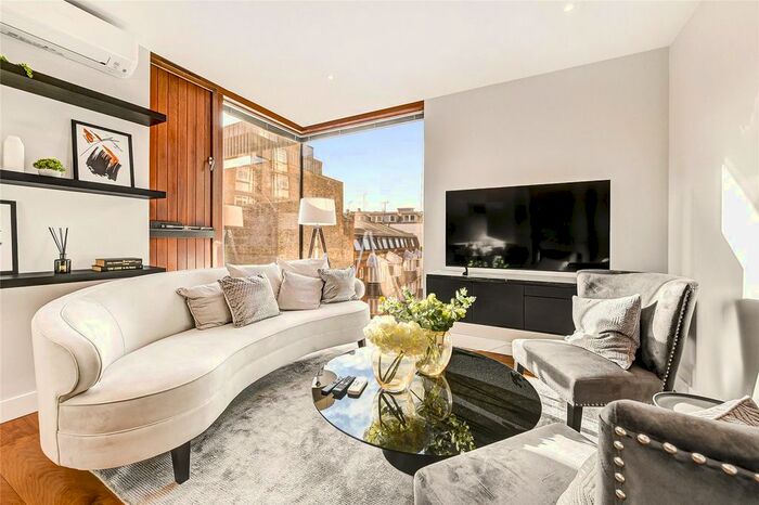 3 Bedroom Flat To Rent In Peter Street, London, W1F