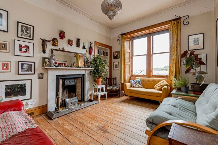 1 Bedroom Flat For Sale In , , Waverley Park, Edinburgh, EH8