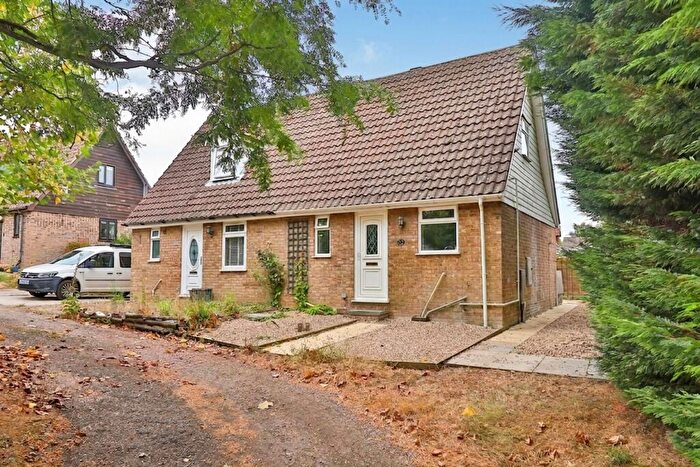 1 Bedroom Semi-Detached House For Sale In Aylward Close, Hadleigh, IP7