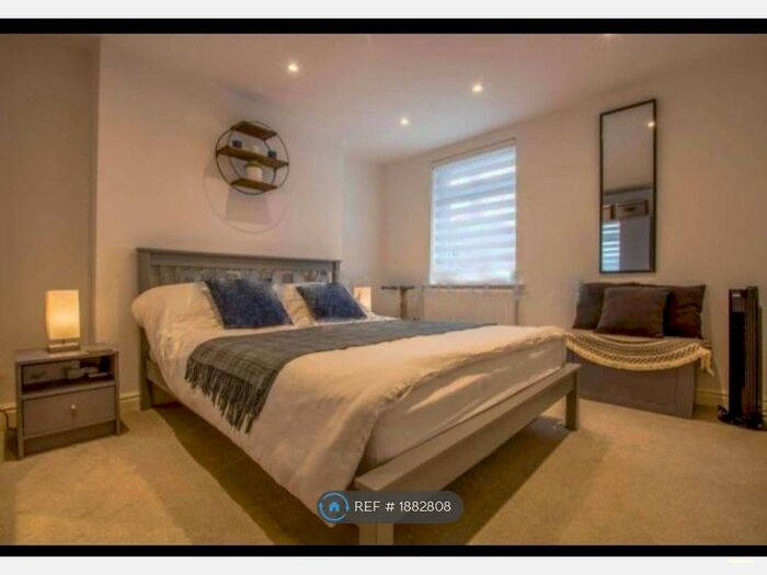 2 Bedroom Terraced House To Rent In Barrack Street, Colchester, CO1