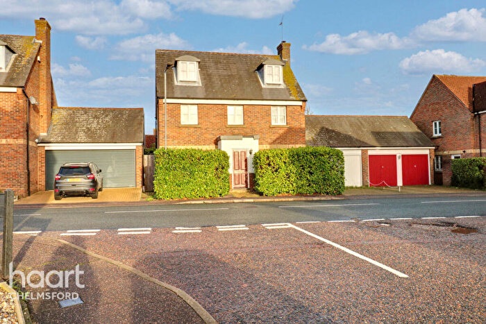 5 Bedroom Detached House For Sale In Beeleigh Link, Chelmsford, CM2