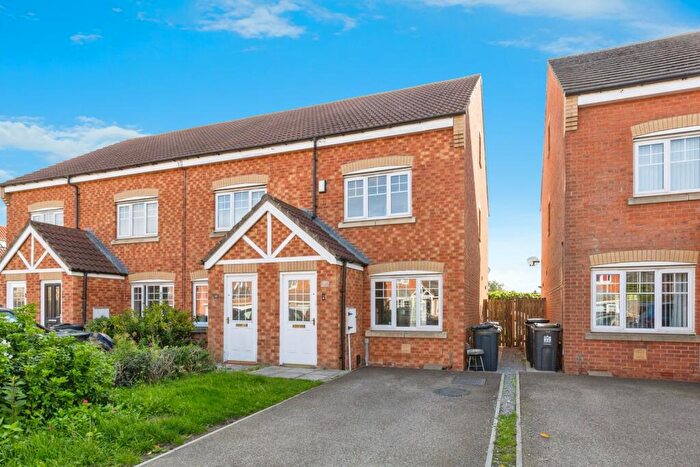 3 Bedroom End Of Terrace House For Sale In Appleby Close, Darlington, Durham, DL1