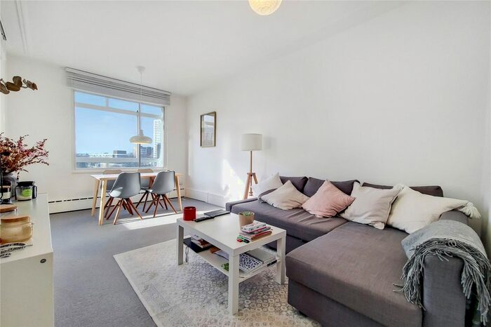 2 Bedroom Flat To Rent In Meridien House, Upper Berkeley Street, London, W1H