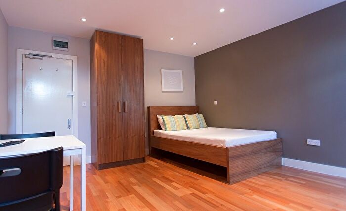 Studio To Rent In Flat, A West End Lane, West Hampstead, NW6