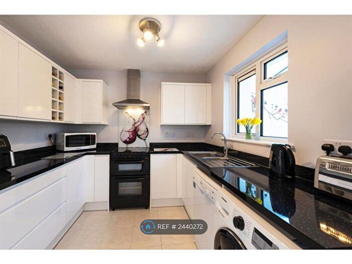 2 Bedroom Semi-Detached House To Rent In Sandhurst Road, Tunbridge Wells, TN2