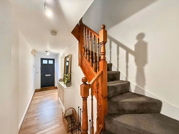 3 Bedroom Town House For Sale In Trafford Road, Alderley Edge, SK9