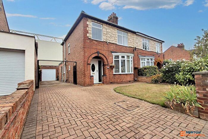 3 Bedroom Semi-Detached House For Sale In Glebe Road, Fletton, Peterborough, PE2