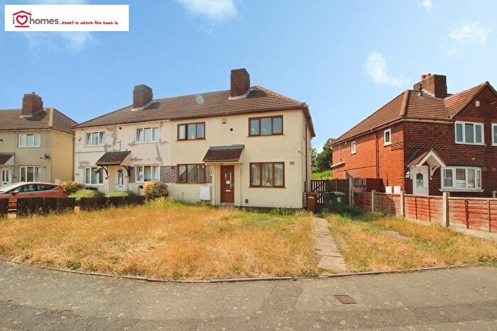 4 Bedroom Semi Detached House To Rent In Ogley Crescent, Walsall, WS8