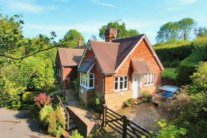 3 Bedroom Detached House For Sale In Chart Lane, Brasted Chart, Brasted, TN16