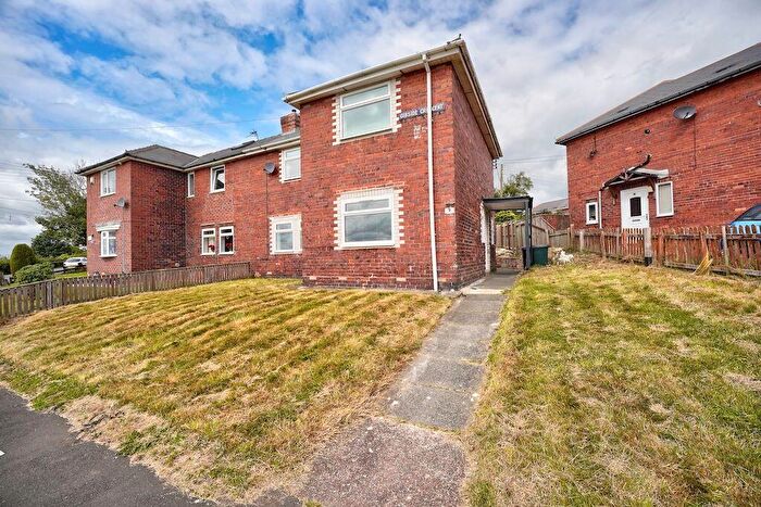 3 Bedroom Semi-Detached House For Sale In Gibside Crescent, Byermoor, NE16