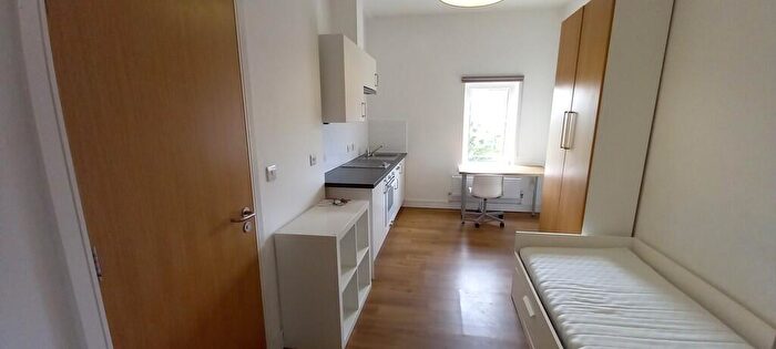 Studio To Rent In Unit Lower Holyhead Road, CV1